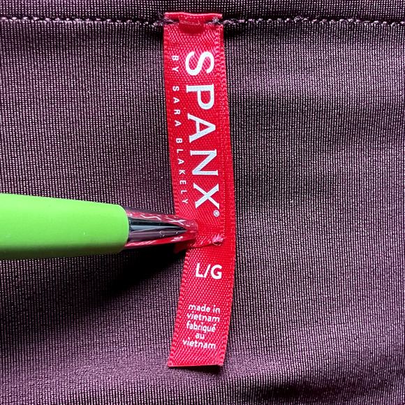 NWOT Spanx Leggings Womens Large Burgundy Red Faux Patent Leather 20301R Ruby - Picture 5 of 9